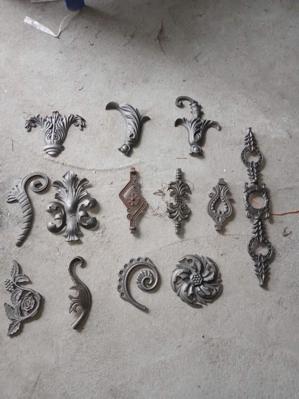 Phụ kiện trang trí sắt uốn đúc 4